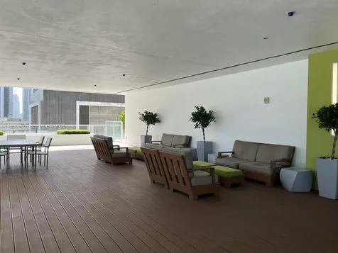 55 SE 6th Street Miami FL 33131