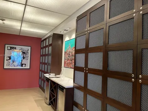 55 SE 6th Street Miami FL 33131