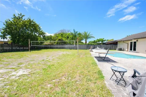 670 NW 16th Street Homestead FL 33030