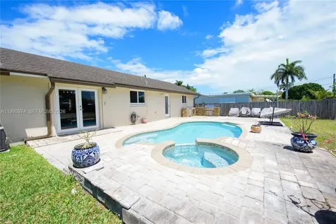 670 NW 16th Street Homestead FL 33030
