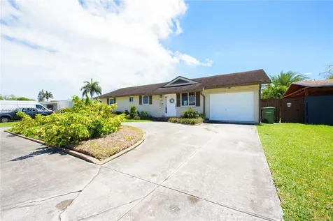 670 NW 16th Street Homestead FL 33030