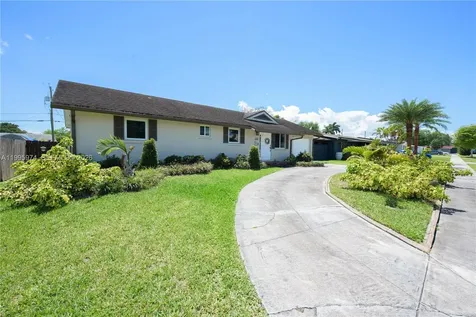 670 NW 16th Street Homestead FL 33030