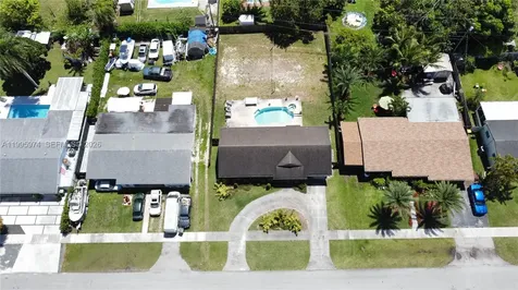 670 NW 16th Street Homestead FL 33030