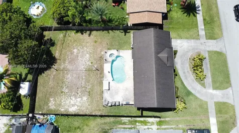 670 NW 16th Street Homestead FL 33030