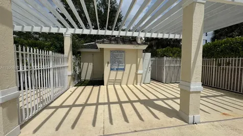 9905 NW 57th Manor Coral Springs FL 33076