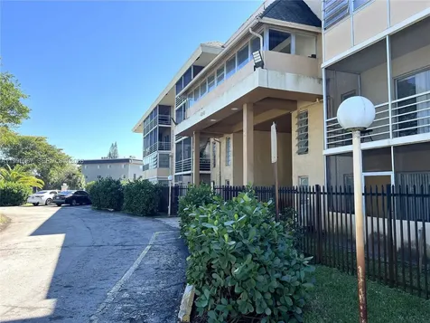 4848 NW 24th Court Lauderdale Lakes FL 33313