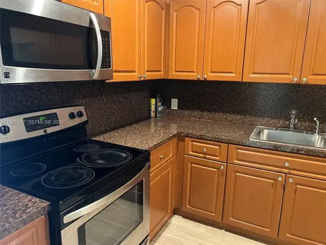 4848 NW 24th Court Lauderdale Lakes FL 33313