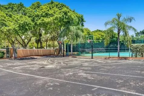 19801 E Country Club Drive Aventura FL 33180