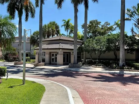 9998 Nob Hill Place Sunrise FL 33351