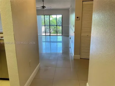 9998 Nob Hill Place Sunrise FL 33351