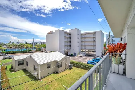 1960 Marseille Drive Miami Beach FL 33141