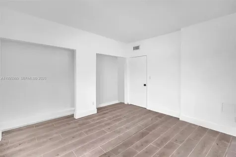 1960 Marseille Drive Miami Beach FL 33141