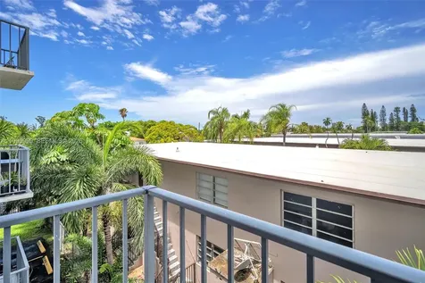 1960 Marseille Drive Miami Beach FL 33141