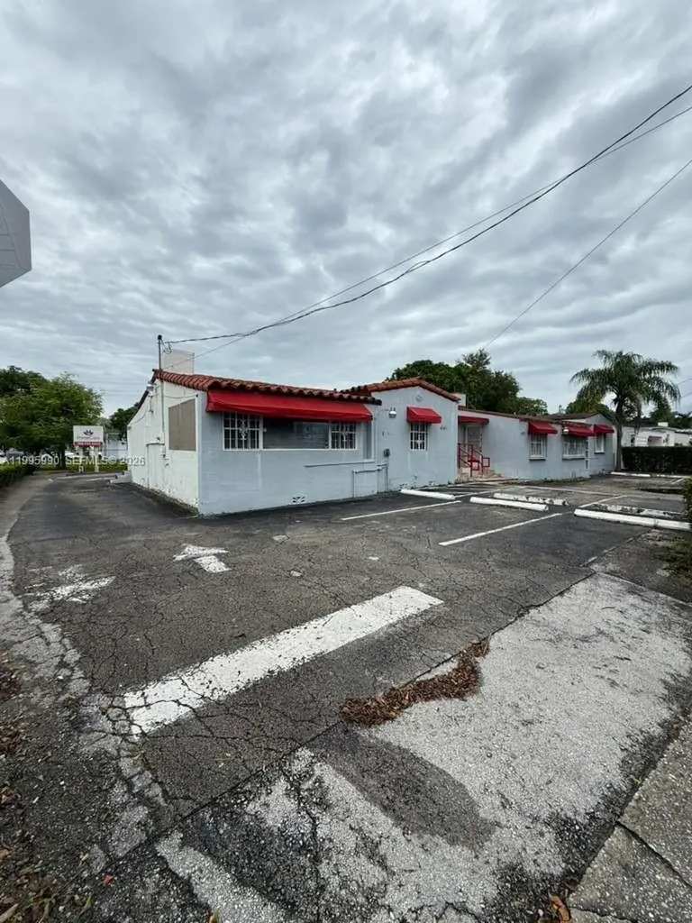 4141 SW 6th Street Miami FL 33134