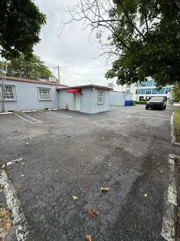 4141 SW 6th Street Miami FL 33134