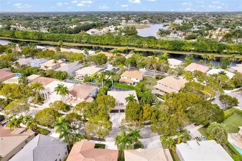 3706 Vista Way Weston FL 33331
