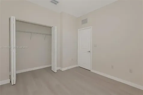 14732 SW 181 Terrace Miami FL 33187