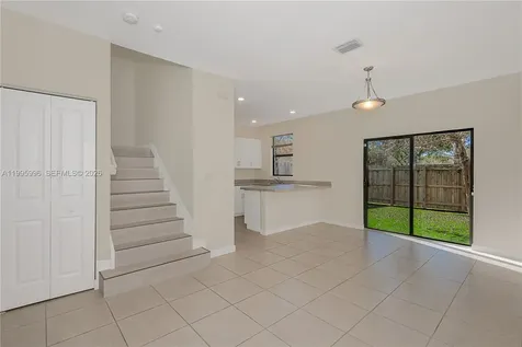 14732 SW 181 Terrace Miami FL 33187