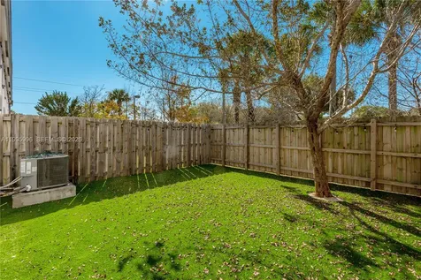 14732 SW 181 Terrace Miami FL 33187