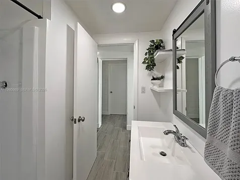 158 Pearl Avenue Plantation Key FL 33070