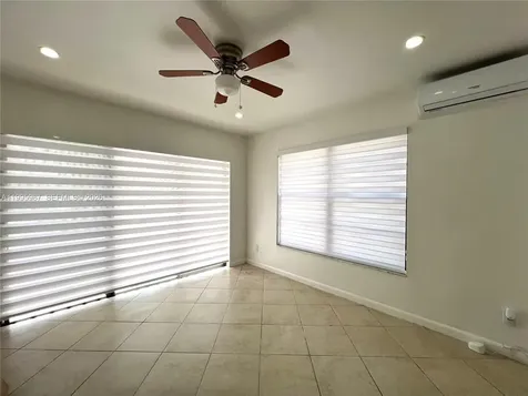 3767 Golden Gate Boulevard E Naples FL 34120