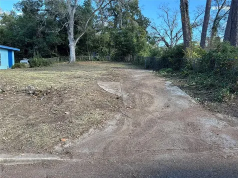 2333 Oliver Street Tallahassee FL 32310
