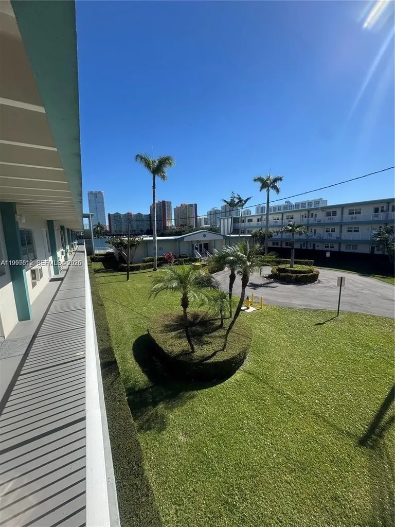 3923 NE 166th Street North Miami Beach FL 33160