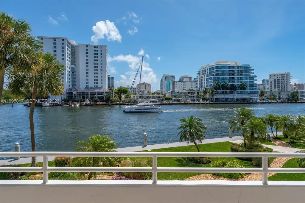888 Intracoastal Drive Fort Lauderdale FL 33304