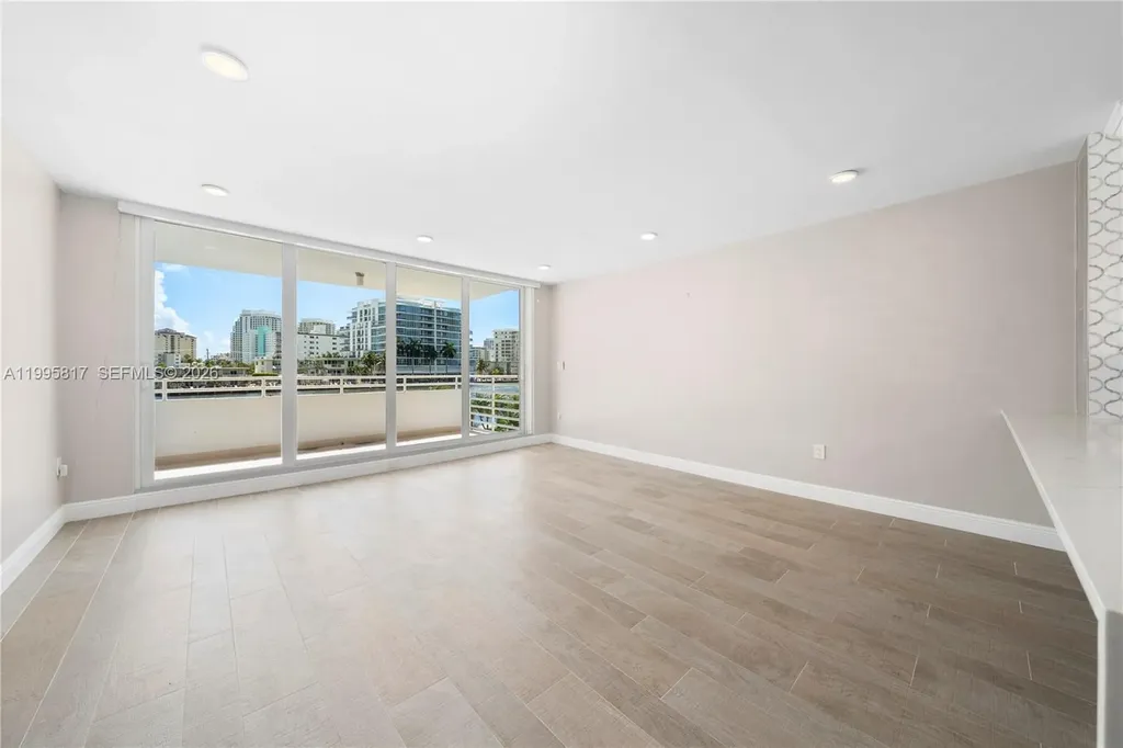 888 Intracoastal Drive Fort Lauderdale FL 33304
