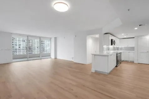 555 NE 34th Street Miami FL 33137