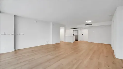 555 NE 34th Street Miami FL 33137