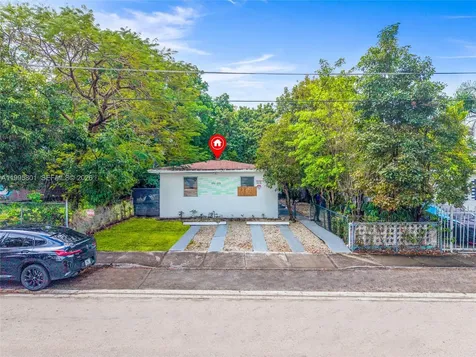 270 NW 35th Street Miami FL 33127