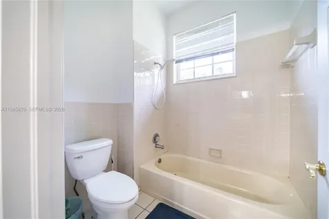 5303 SW 111th Terrace Davie FL 33328