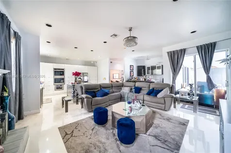 5303 SW 111th Terrace Davie FL 33328