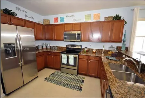 8900 NW 97th Avenue Doral FL 33178
