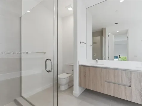 529 SW 11th Street Miami FL 33129