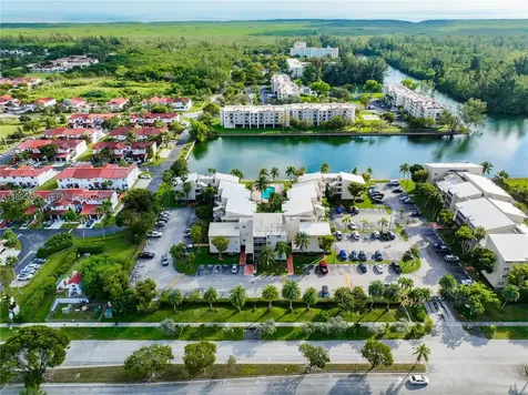 21121 SW 85th Avenue Cutler Bay FL 33189