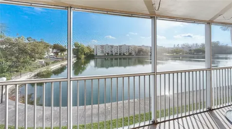 21121 SW 85th Avenue Cutler Bay FL 33189