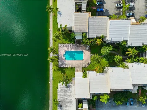 21121 SW 85th Avenue Cutler Bay FL 33189