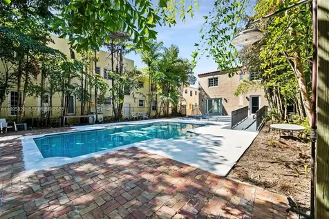 1545 Meridian Avenue Miami Beach FL 33139