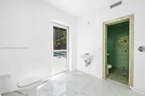 1545 Meridian Avenue Miami Beach FL 33139