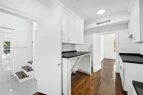 1545 Meridian Avenue Miami Beach FL 33139