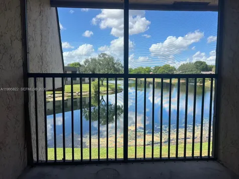 3655 NW 94th Avenue Sunrise FL 33351