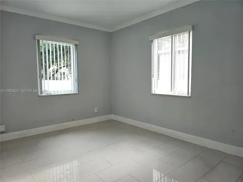 5816 SW 9th Street West Miami FL 33144