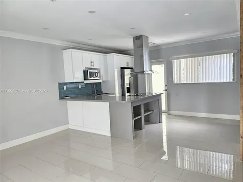 5816 SW 9th Street West Miami FL 33144