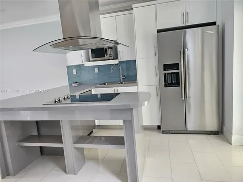 5816 SW 9th Street West Miami FL 33144