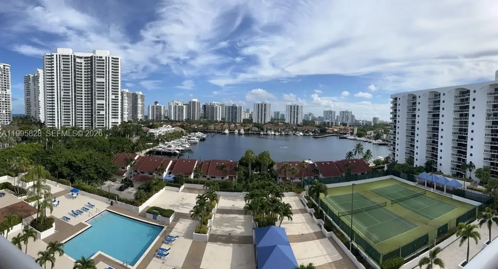 3640 Yacht Club Drive Aventura FL 33180