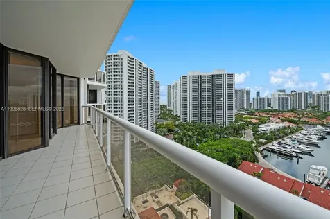 3640 Yacht Club Drive Aventura FL 33180