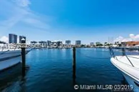 3640 Yacht Club Drive Aventura FL 33180