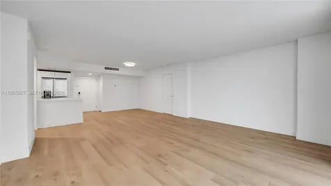 555 NE 34th Street Miami FL 33137